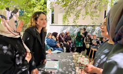 AK Parti İpekyolu Kadın Kolları’ndan Halilağa ve Hatuniye’de gönül buluşması
