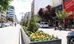 Van’da orta refüjlere renkli dokunuş!