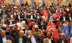 AK Parti Genel Başkan Yardımcısı Yavuz Van'da Konuştu: "Eski Türkiye yok, Van’ı düşünün"