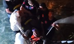 Van’da kamyonet dereye uçtu: 1 yaralı!