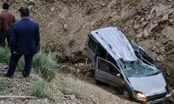 Van'da kontrolden çıkan otomobil şarampole yuvarlandı: 1 kişi öldü!