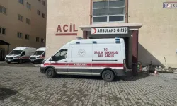 Hakkari’de bıçaklı kavga: 1 yaralı!