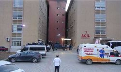 Hakkari’de bıçaklı kavga: 1 yaralı!