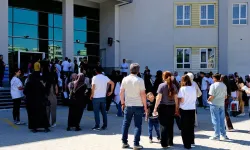 Van’da YKS’nin ikinci oturumu AYT sona erdi!