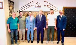 BİK Van Bölge Müdürü Tokgöz, Bitlis’e çıkarma yaptı: Yerel medya ve kamu iş birliği masaya yatırıldı!