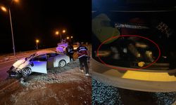 Van'da kaza yapan otomobilin bagajından çıkanlar şaşırttı