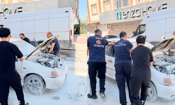 Van’da seyir halindeki otomobil alev alev yandı!