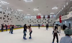 Van’da yazın ortasında kayak keyfi
