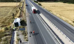 Şoförü uyuya kalan yolcu otobüsü şarampole uçtu: 24 kişi yaralandı!