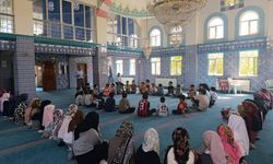 Van’da Yaz Kur'an Kursu öğrencilerine ‘Hazret-i Peygamber’ semineri!