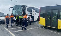 Van yolcu otobüsü kaza yaptı: Çok sayıda yaralı var!