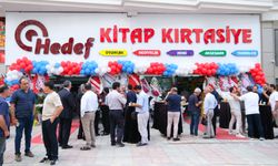 Van’da Hedef Kitap Kırtasiye yeni yerinde hizmete başladı!