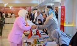 Bakan Göktaş, Van'da "Terörsüz Türkiye Kardeşlik Sofrası"nda konuştu!