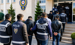 Van’da rüşvet ve sahtecilik operasyonu: 12 şüpheliden 4'ü tutuklandı!
