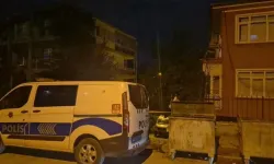 Girdikleri evde dehşete düştüler: Apartmanda 3 erkek cesedi bulundu!