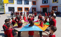 Van’da öğrenciler geleneksel oyunlarla buluştu!