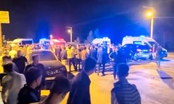 Yüksekova’da iki araç birbirine girdi! Kazada 3 kişi yaralandı!