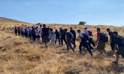 Van Gölü Havzası’nda gizemli parkur! 60 katılımcı İncekaya Krateri ve tarihi yapıları keşfetti