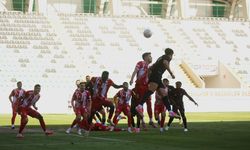 Mehmet Maniş yine sahneye çıktı, Vanspor 1 puanı 84’te kurtardı!