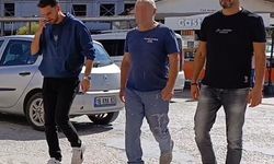 Mezarlıkta baltalı saldırı! Kaptığı gibi husumetlisinin başına indirdi