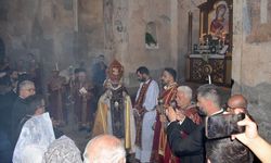 Van Gölü’nün gizemli adasında 14. ayin başladı!