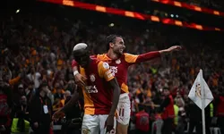 Derbide Osimhen’in gecesi: Galatasaray, Fenerbahçe'yi iki golle devirdi!