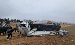Van’da 3 araç birbirine girdi: 3’ü ağır 10 kişi yaralandı!