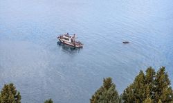 Van Gölü'ndeki gizemli yapılar, Mars'taki yaşam izlerine ışık tutacak!