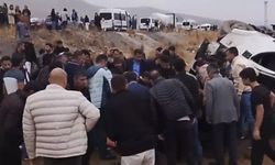 Hakkari’de iki ayrı kaza: 2’si ağır 9 kişi yaralandı!