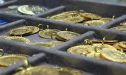 Altında sert düşüşler devam ediyor: İşte güncel altın fiyatları…