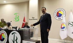 Van Ticaret Borsası’nda seçim tamamlandı: Nayif Süer yeniden başkan
