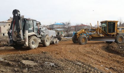 Van Kalesi'ne rahat ulaşım için alternatif yeni bir yol açıldı!