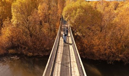 Van'da sonbaharın renklerinden mest eden görüntüler!