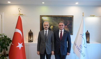 Ulaştırma ve Altyapı Bakanı Uraloğlu, Van’a geldi!