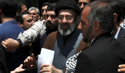 İran’da yeni dini liderin kim olduğu kesinleşti!