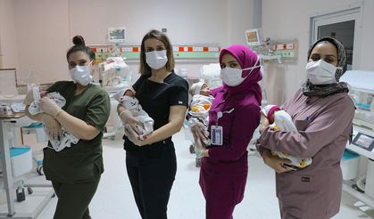 Van'da prematüre doğan dördüz bebekler yaşam mücadelesini kazandı