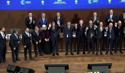 9 belediye başkanı AK Parti'ye katıldı! İşte o isimler…
