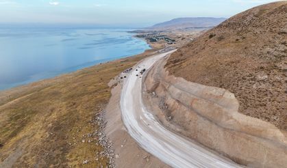 Van Sahil Yolu Projesi’nde dev adım! Yol 50 kilometreye kavuşuyor!