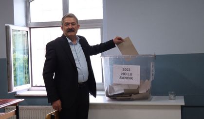 Van TSO Başkan adayı Necdet Takva oyunu kullandı!