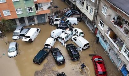 İstanbul’da sağanak yağış kaç gün sürecek? AKOM ve Meteoroloji tarih verip uyardı!