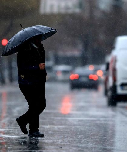 Hafta sonu İstanbul'da yağış bekleniyor mu? AKOM açıkladı!