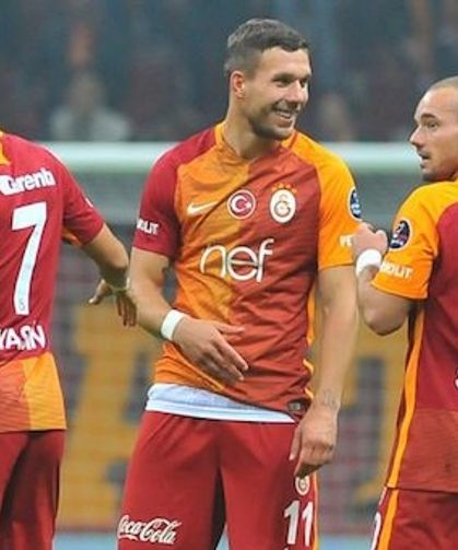 Galatasaray'ın eski futbolcusu Almanya'da döner milyoneri oldu