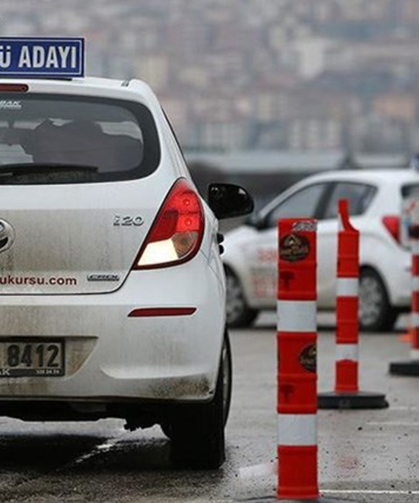 Ehliyet sınavlarında her şey sil baştan değişiyor: Ezber güzergah yerine gerçek trafik geliyor!