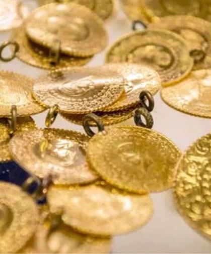 Altın fiyatları neden düşüyor? Dev banka nedenini ve altının yılsonunda çıkacağı rakamı açıkladı!