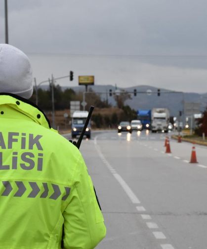 Trafik cezaları sil baştan değişiyor, işte madde madde yeni trafik cezaları…