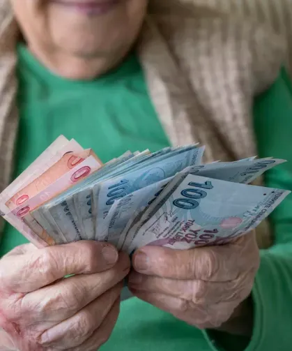 Emekli maaşlarına 2 yeni düzenleme geliyor! Detaylar belli oldu…