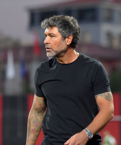 Hakan Kutlu dönemi sona erdi: Sakaryaspor yeni teknik direktörünü duyurdu