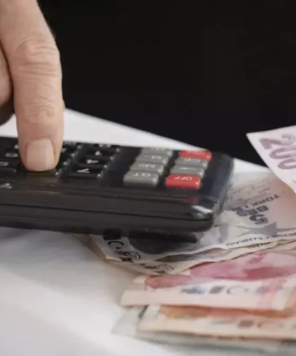 Emekliye seyyanen zam geliyor: SGK uzmanı tarih verdi!