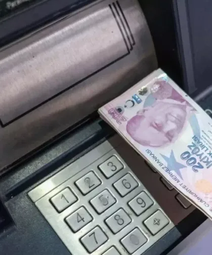 Dev banka Türkiye’deki ATM’lerini kaldırıyor!
