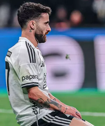 Trabzonspor derbisi öncesi Beşiktaş'tan Rafa Silva kararı!